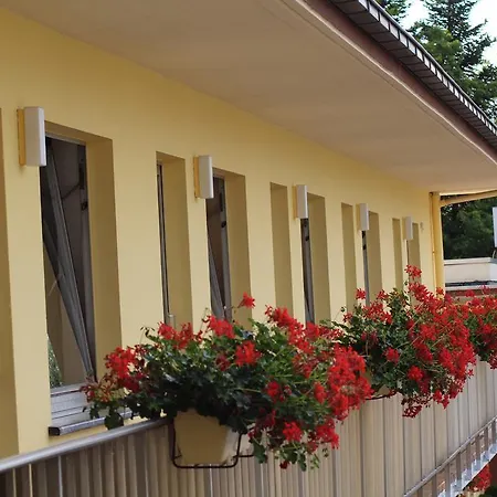 Drive In 3* Capellen