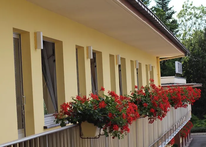 Drive In 3* Capellen